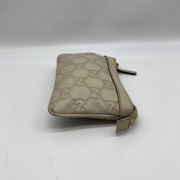 Gucci Off-White Monogram Leather Zip Wallet - Picture 3 of 11